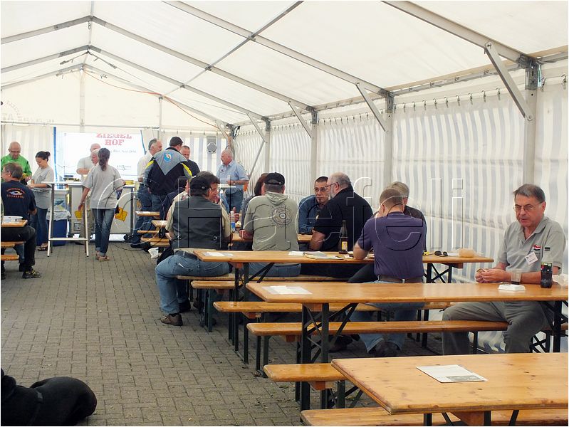 2004.jpg