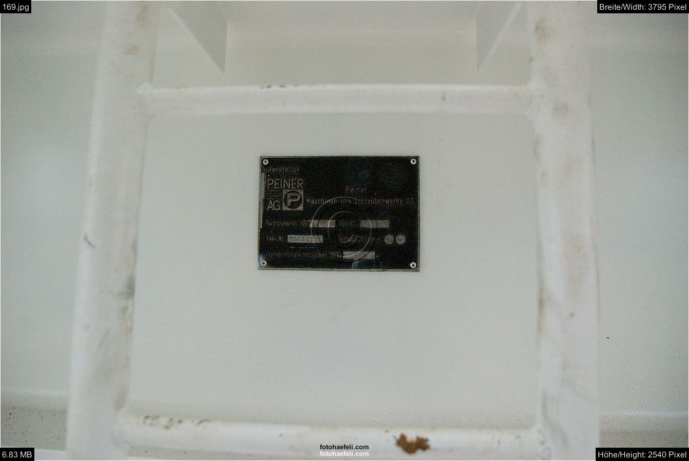 169.jpg