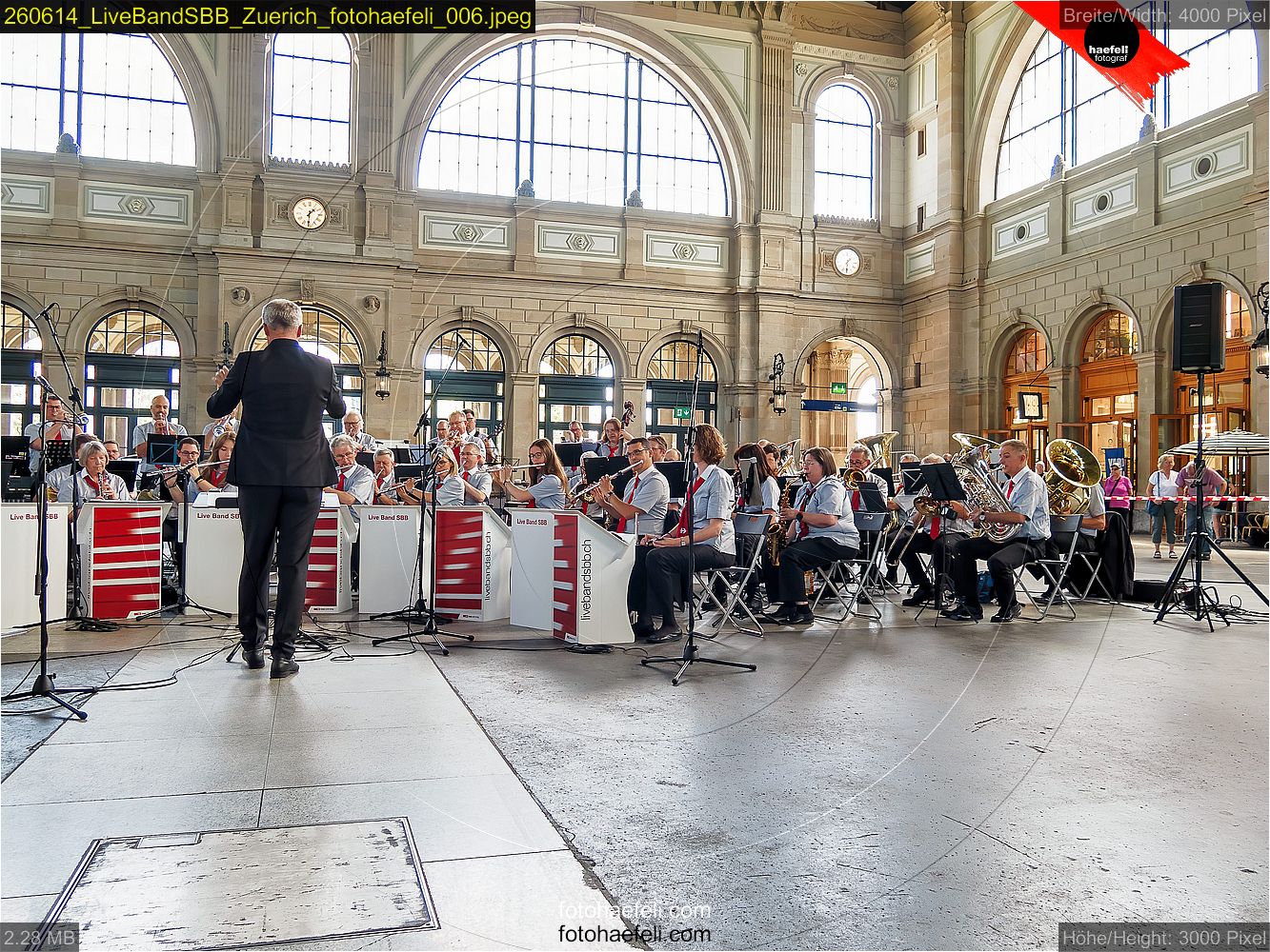 260614_LiveBandSBB_Zuerich_fotohaefeli_006.jpeg