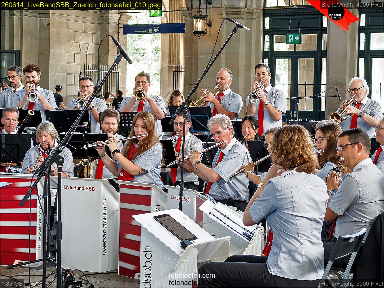260614_LiveBandSBB_Zuerich_fotohaefeli_010.jpeg