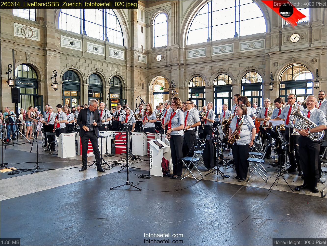 260614_LiveBandSBB_Zuerich_fotohaefeli_020.jpeg