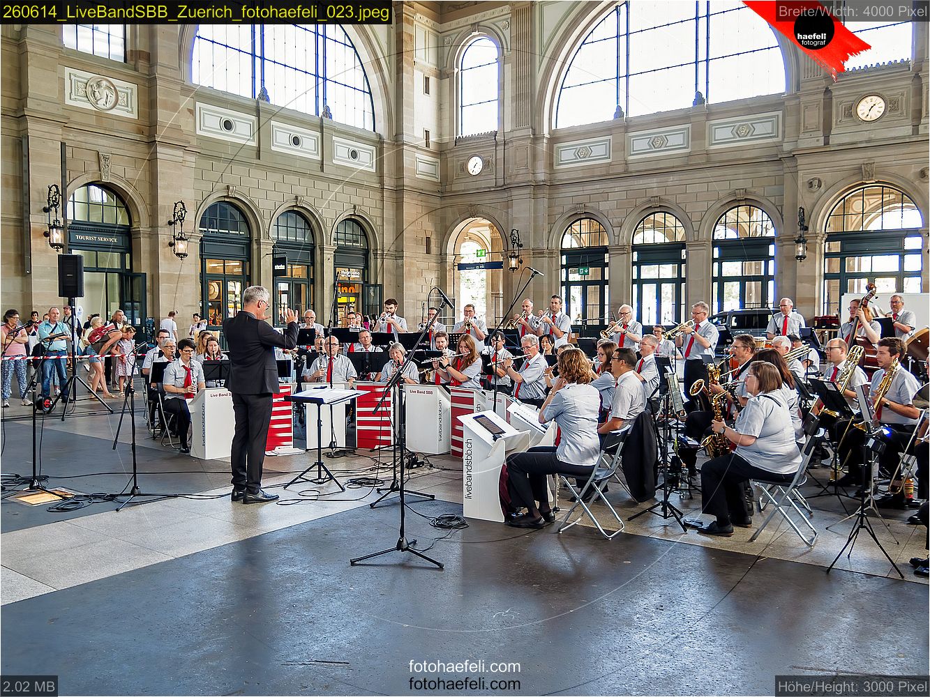 260614_LiveBandSBB_Zuerich_fotohaefeli_023.jpeg