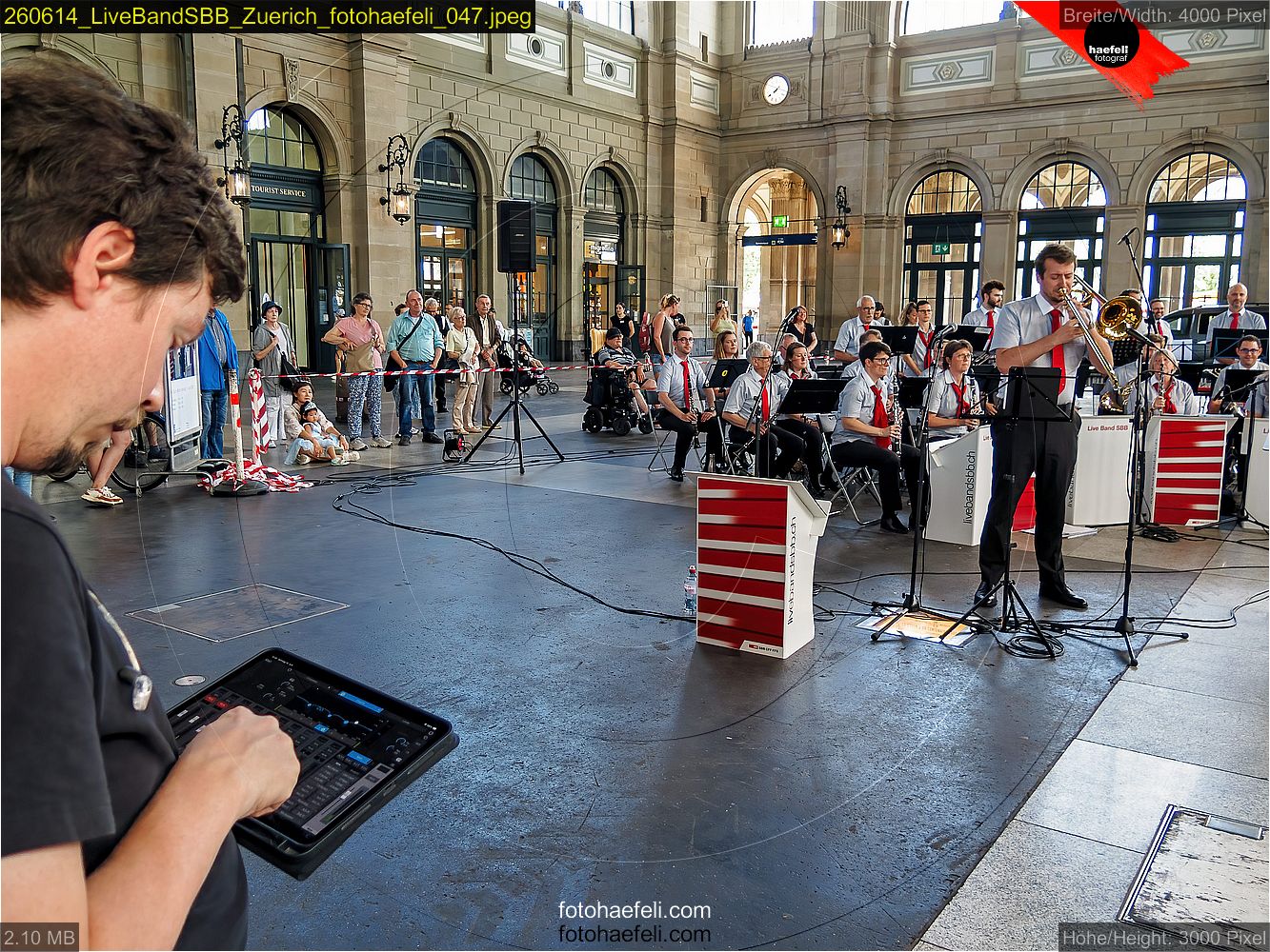 260614_LiveBandSBB_Zuerich_fotohaefeli_047.jpeg