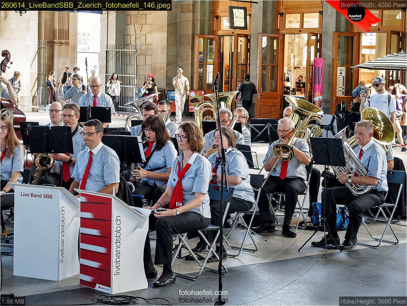 260614_LiveBandSBB_Zuerich_fotohaefeli_146.jpeg