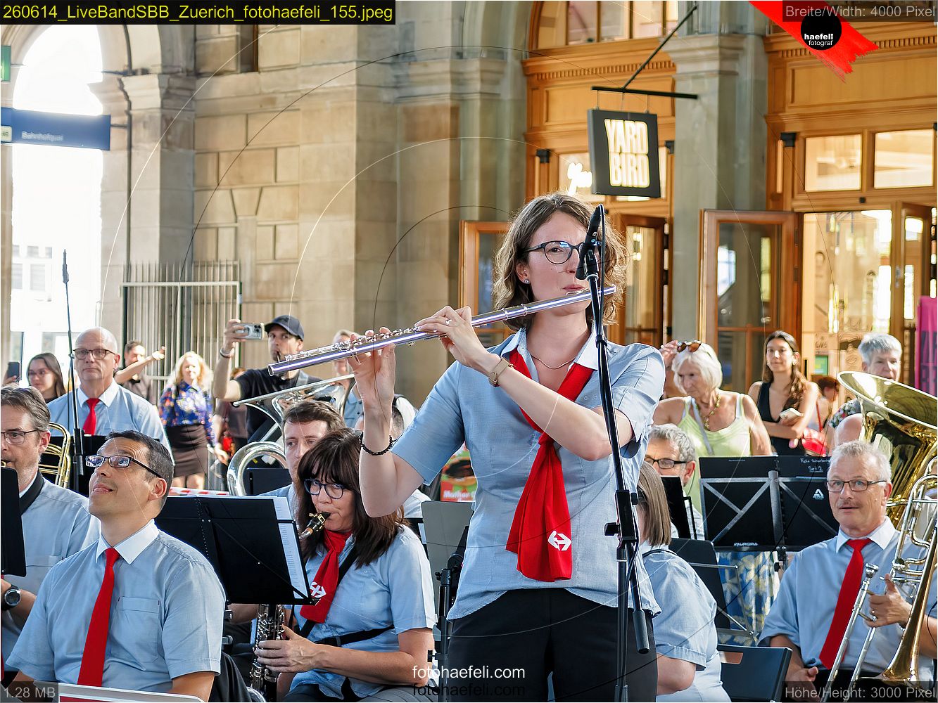 260614_LiveBandSBB_Zuerich_fotohaefeli_155.jpeg