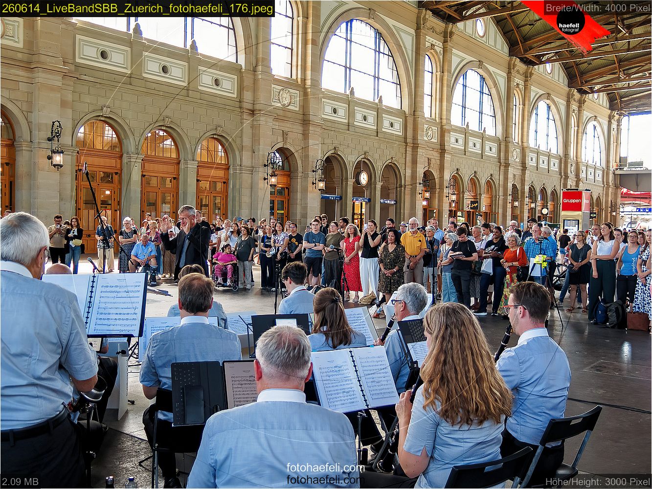260614_LiveBandSBB_Zuerich_fotohaefeli_176.jpeg