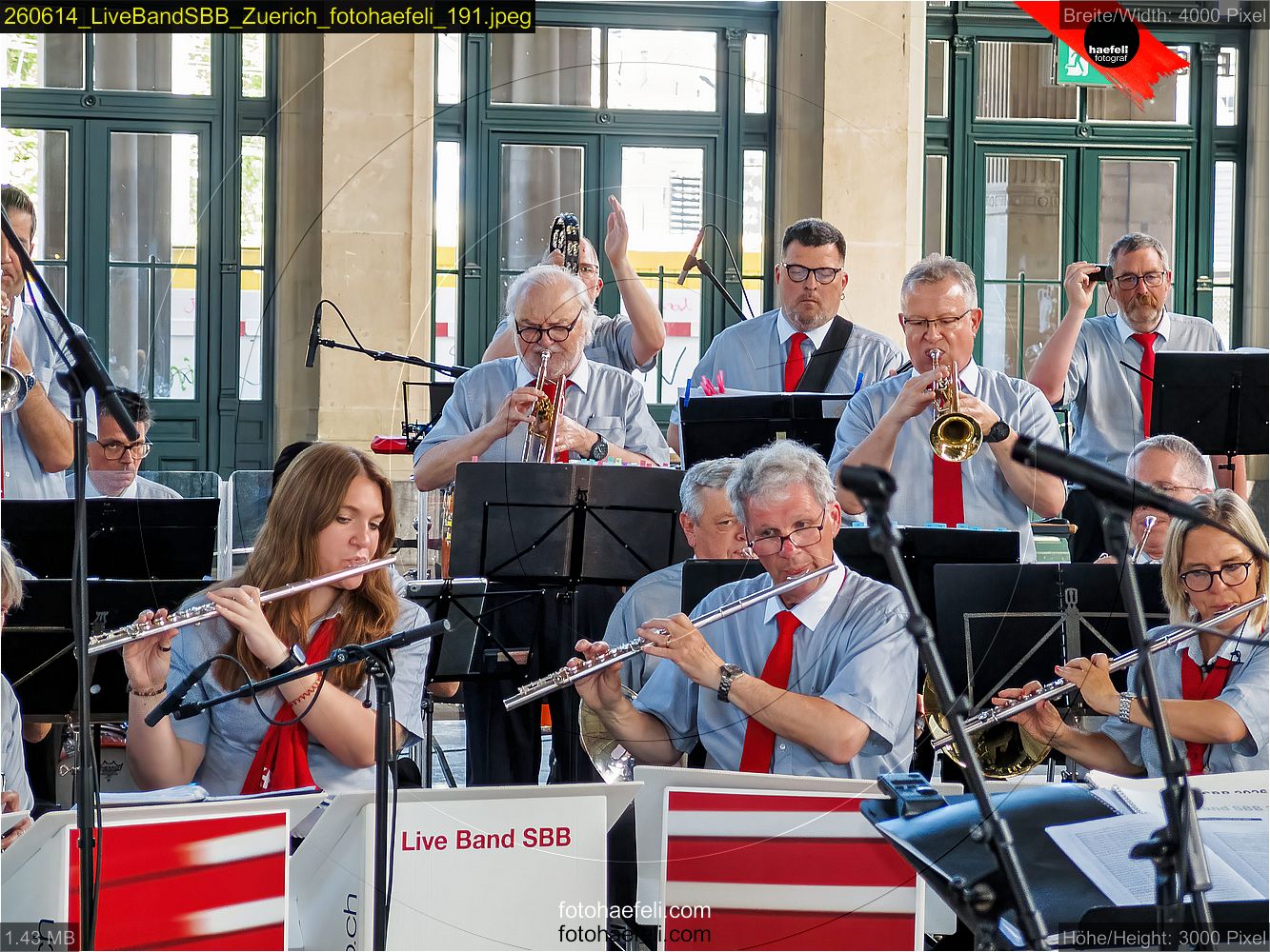 260614_LiveBandSBB_Zuerich_fotohaefeli_191.jpeg