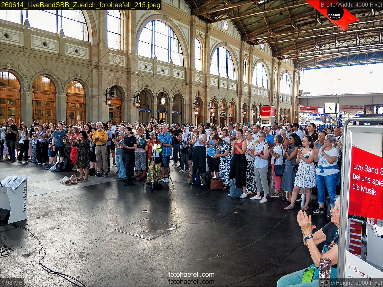 260614_LiveBandSBB_Zuerich_fotohaefeli_215.jpeg