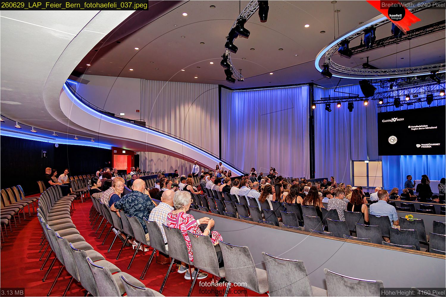 260629_LAP_Feier_Bern_fotohaefeli_037.jpeg