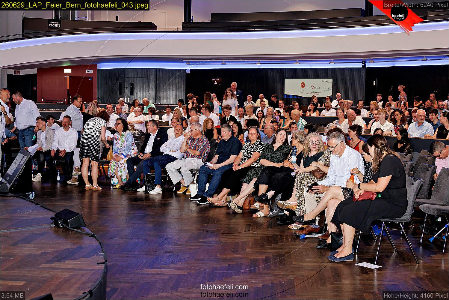 260629_LAP_Feier_Bern_fotohaefeli_043.jpeg