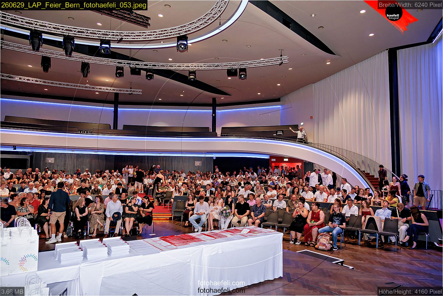 260629_LAP_Feier_Bern_fotohaefeli_053.jpeg