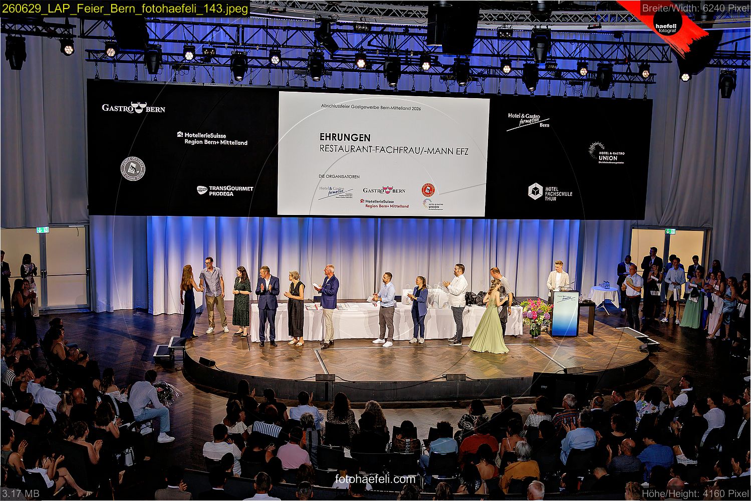 260629_LAP_Feier_Bern_fotohaefeli_143.jpeg