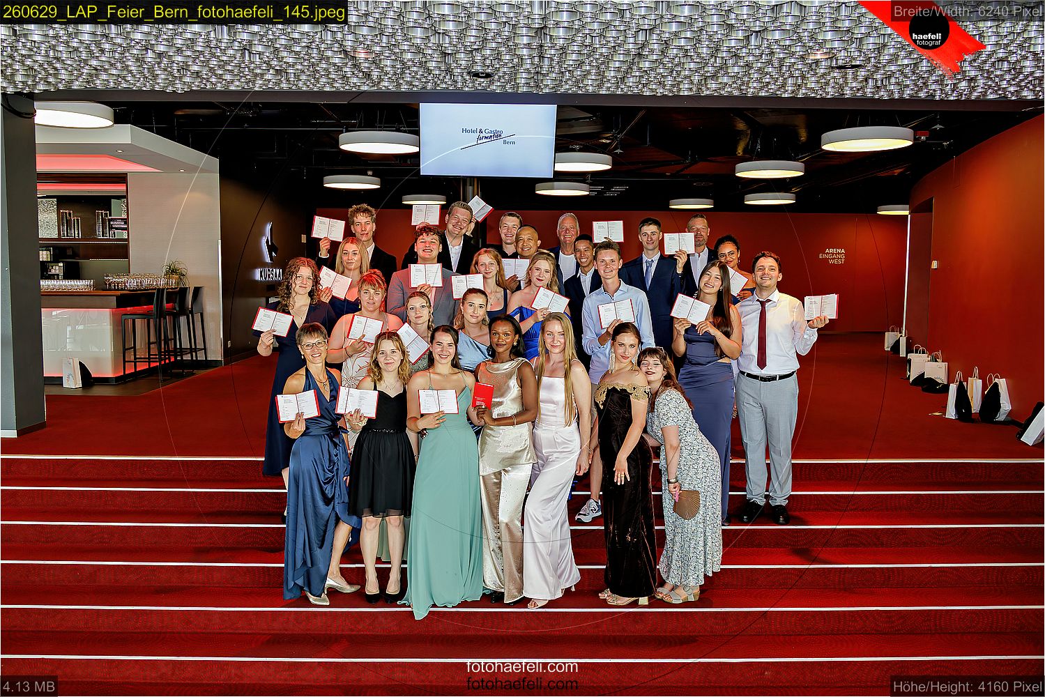 260629_LAP_Feier_Bern_fotohaefeli_145.jpeg