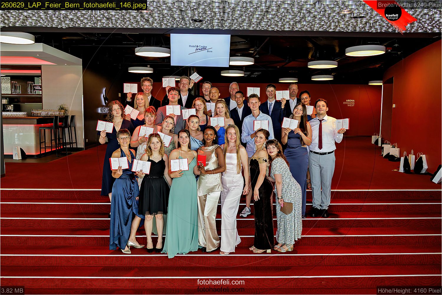 260629_LAP_Feier_Bern_fotohaefeli_146.jpeg