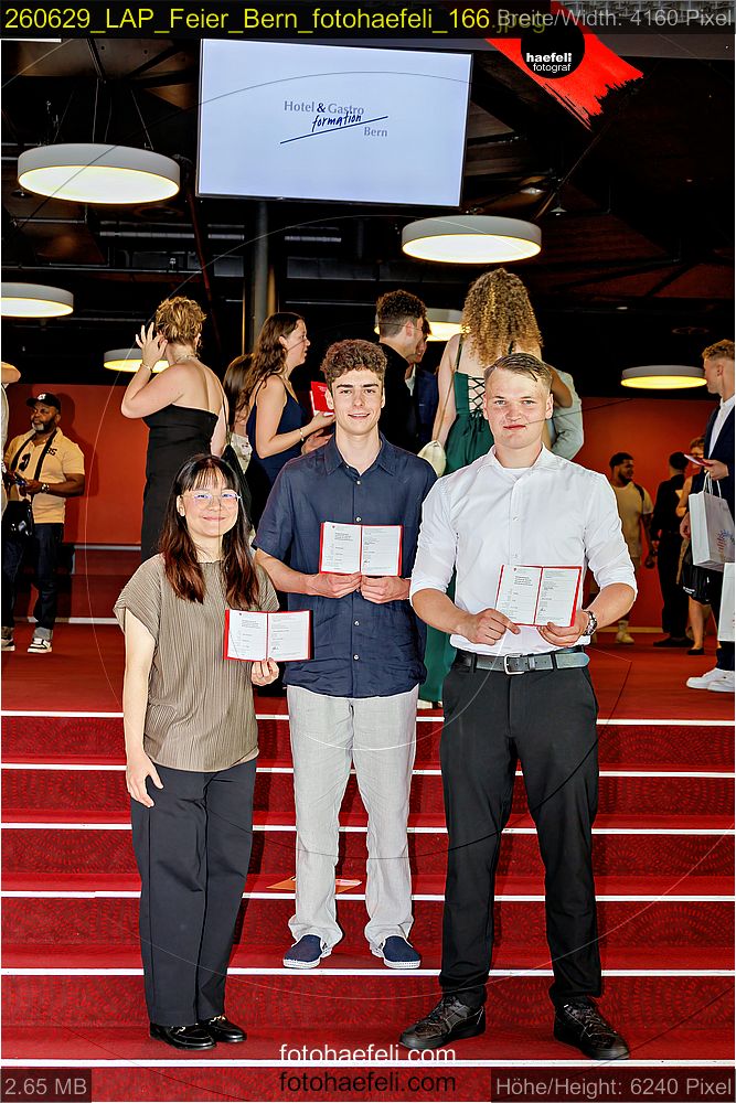 260629_LAP_Feier_Bern_fotohaefeli_166.jpeg