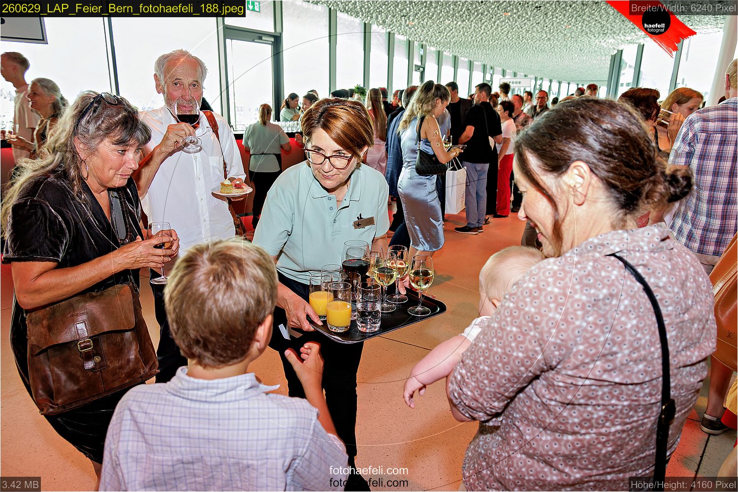 260629_LAP_Feier_Bern_fotohaefeli_188.jpeg
