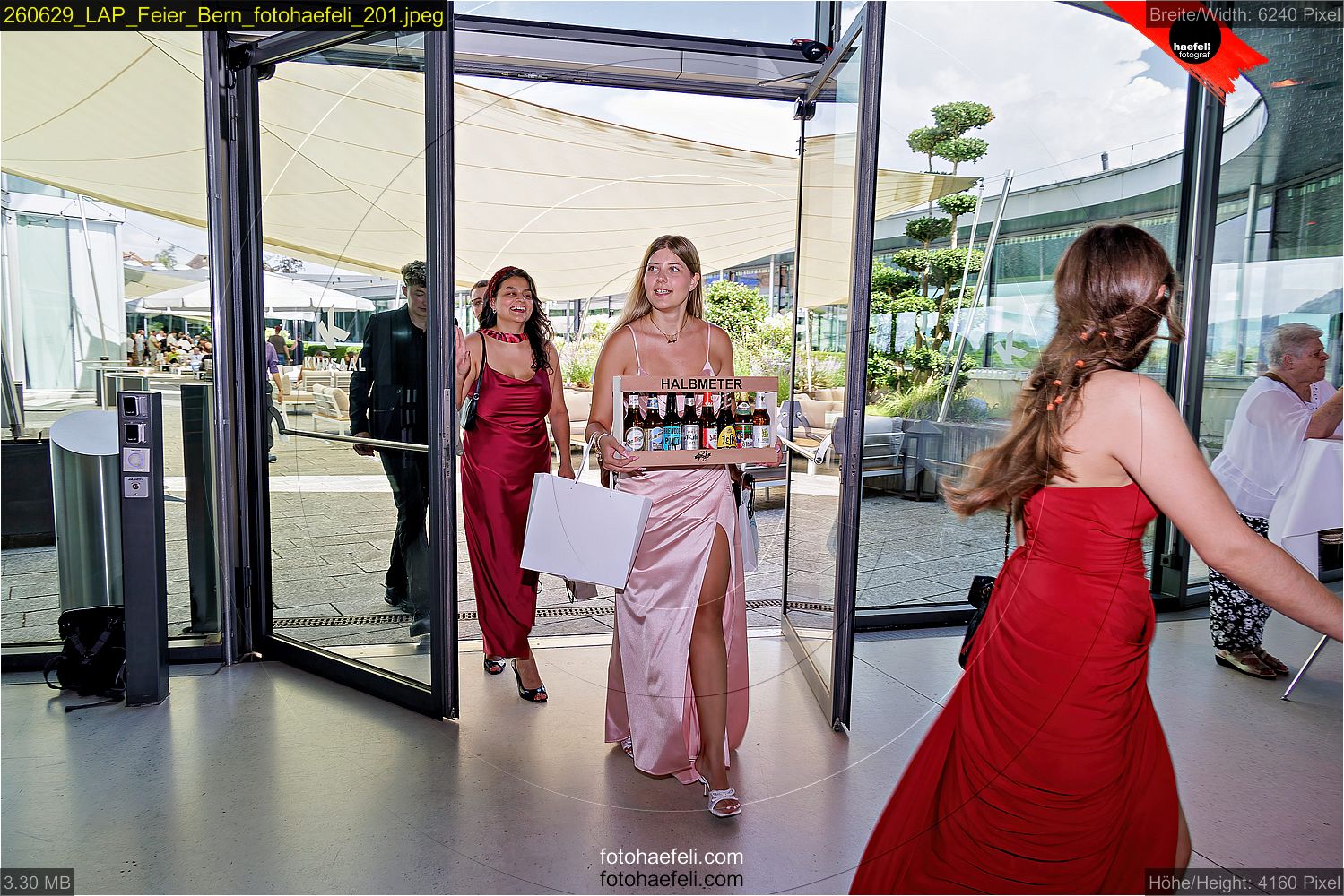 260629_LAP_Feier_Bern_fotohaefeli_201.jpeg