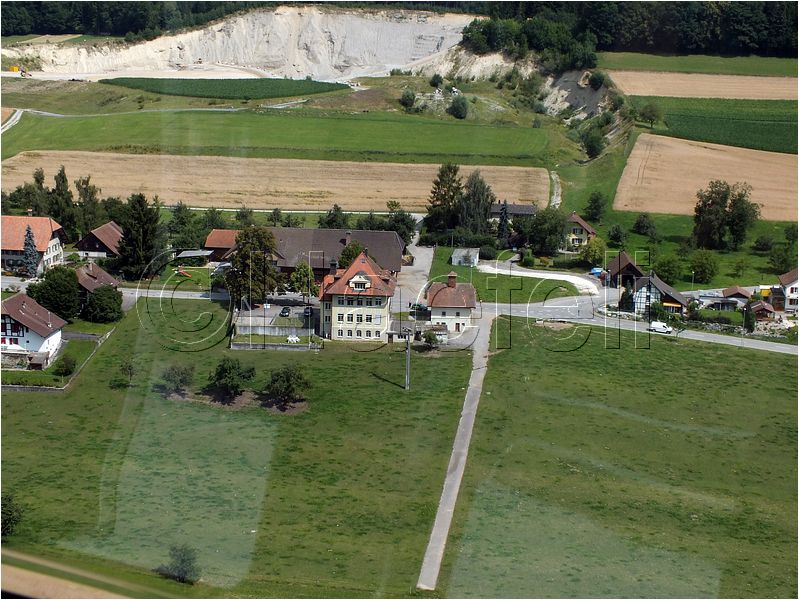 1690.jpg