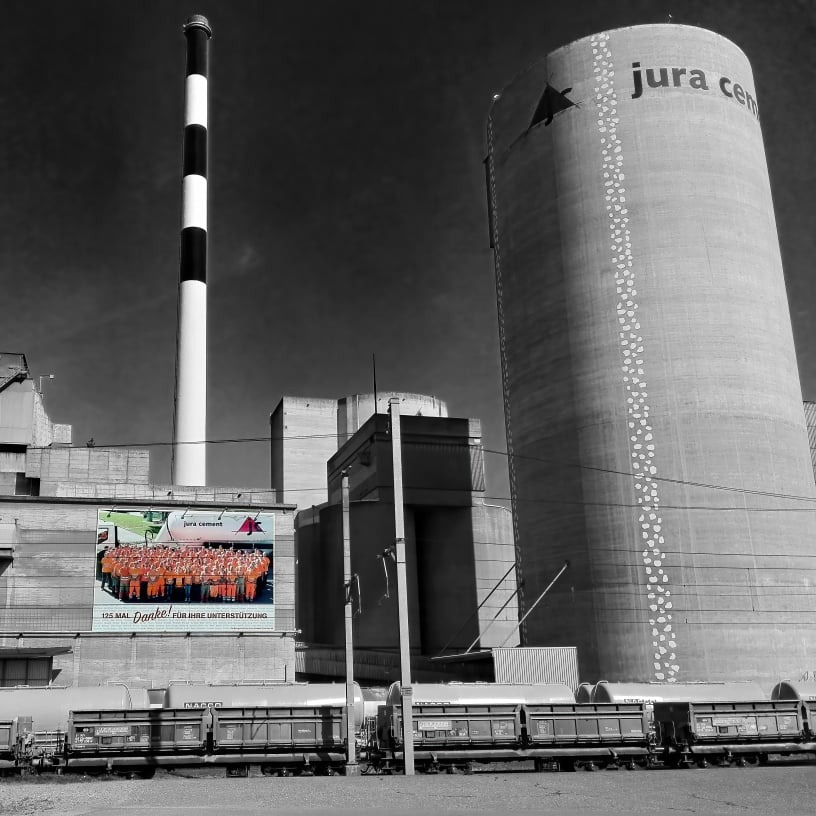 fotograf bildarchiv druckvorlage fassadenbild, grossformat wildegg juracement industriefotografie