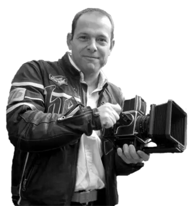 jörg haefelli, Hochzeitsfotograf und fotograf mit schwedischer victor hasselblad kamera camera 503 cx mittelformat und phase one digital back