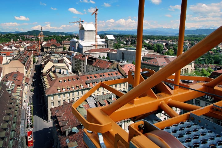 liebherr, ec-h, baukran, bern, fotohaefeli, umbau bundeshaus, parlament schweiz, renovation bundeshaus