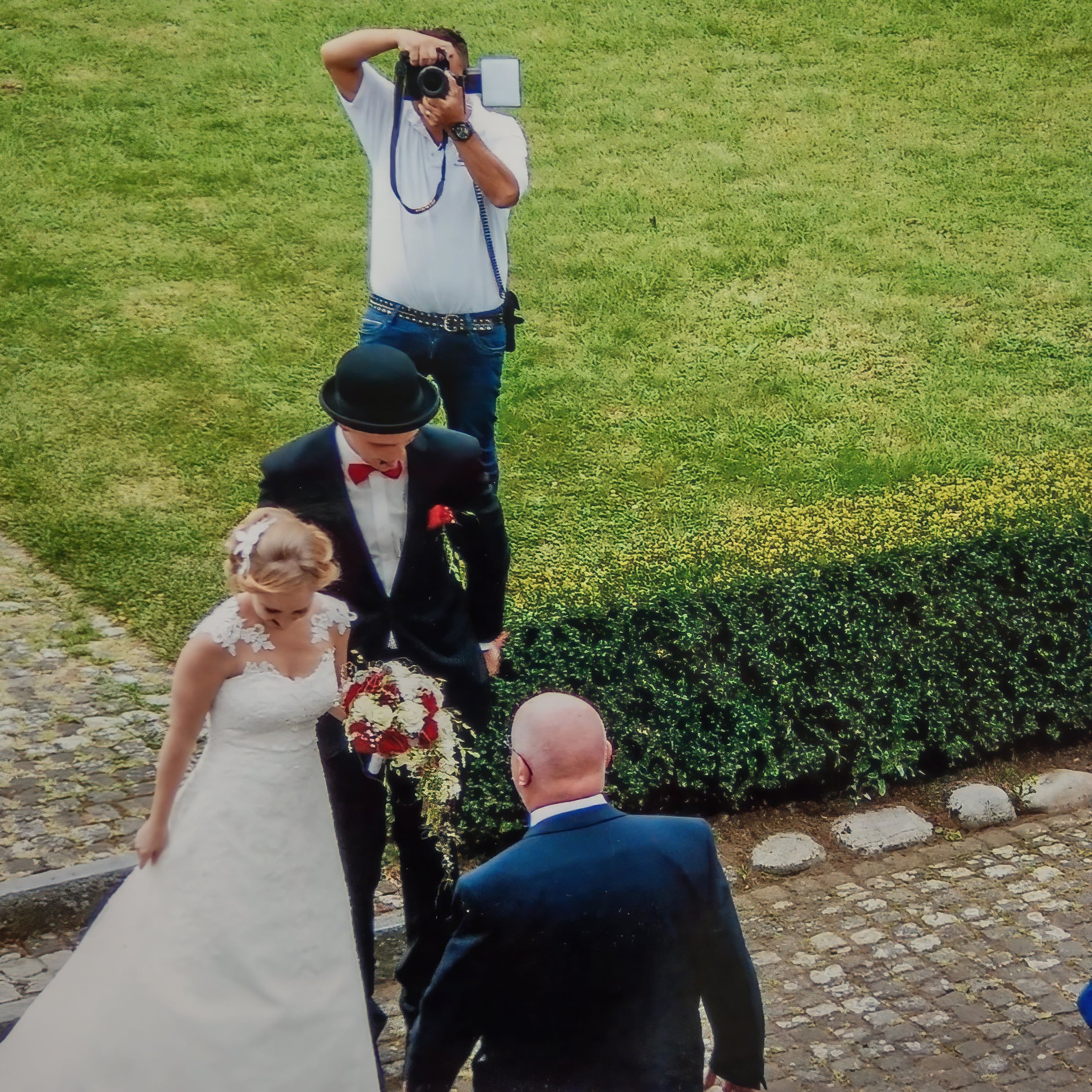 haefeli jörg an der kamera als fotograf an einem weddding als Hochzeitsfotograf